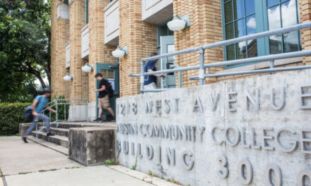 ACC Students Take on NASA Challenges at RiverHacks 2025