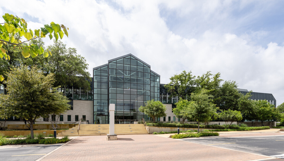 ACC Purchases Building Complex to Expand Skilled Trades in Southeast Travis County 